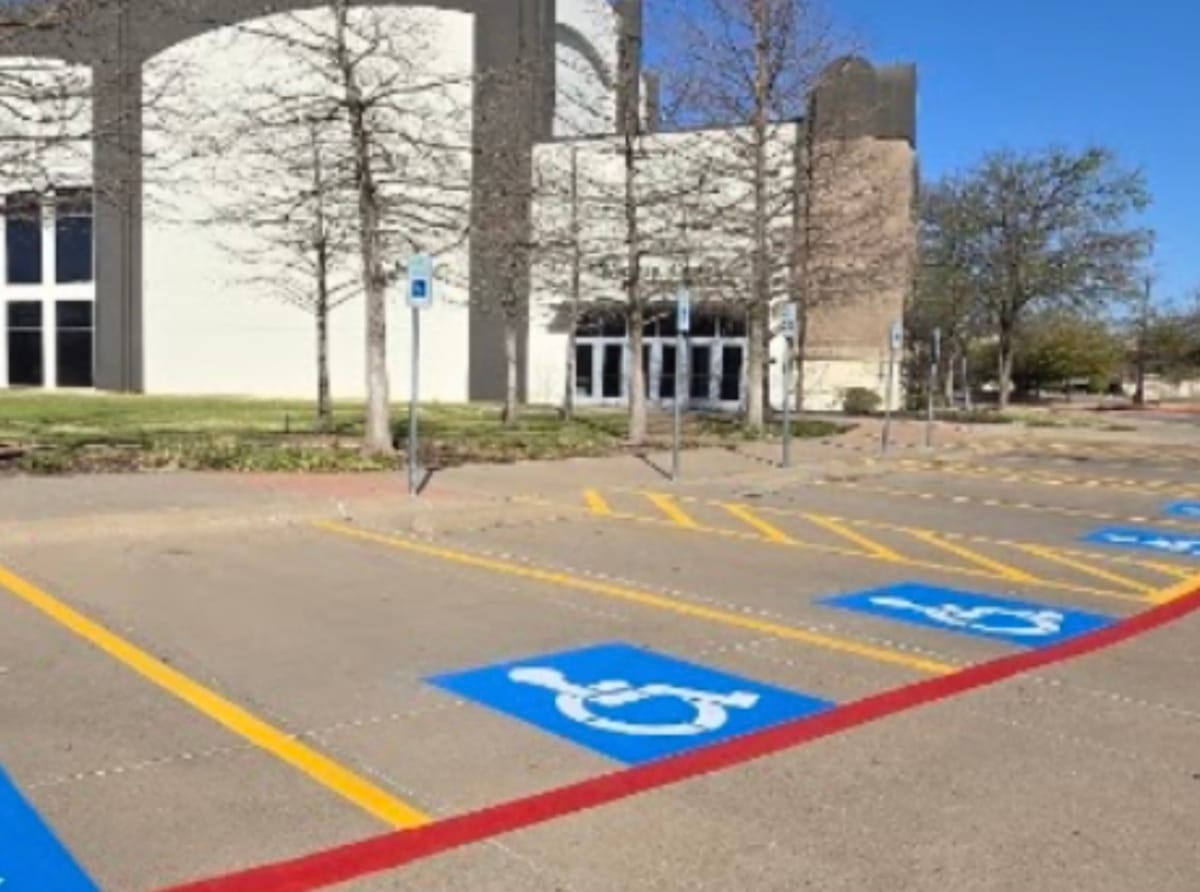ADA Parking Lot Striping Requirements in Texas: Stall Counts, Van Spaces, and What Gets You Fined